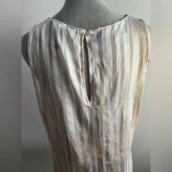 WHBM Watercolor Stripe Tunic Size Medium - Picture 8 of 10